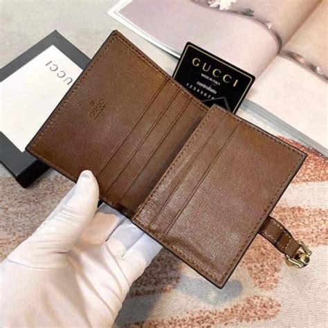 1 1 replica gucci card holder|best gucci card holder.